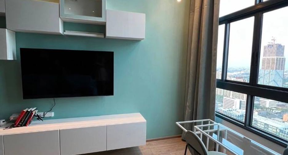 Wohnung zur Miete mit 1 Zimmer in Huai Khwang, Bangkok