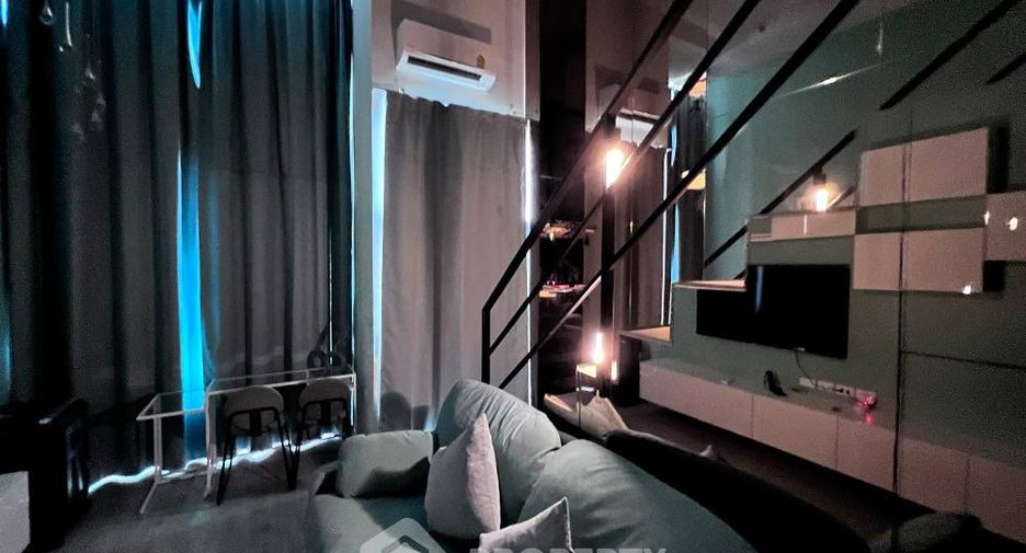 Wohnung zur Miete mit 1 Zimmer in Huai Khwang, Bangkok