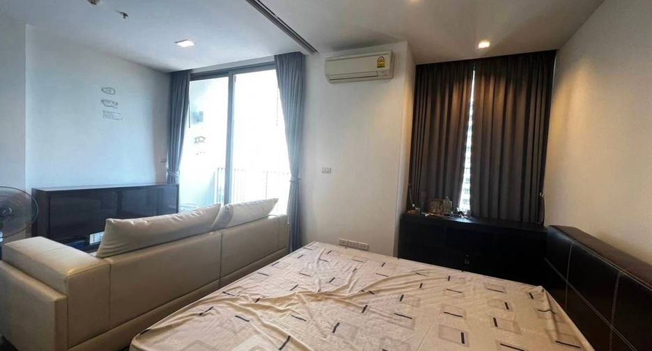 Condo en alquiler de 1 habitaciones en Sathon, Bangkok