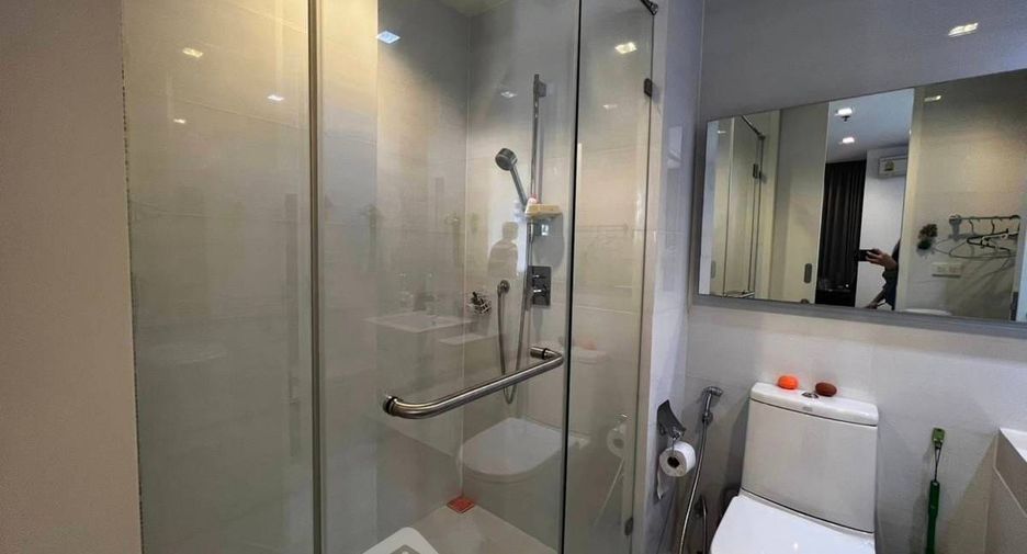 Condo en alquiler de 1 habitaciones en Sathon, Bangkok