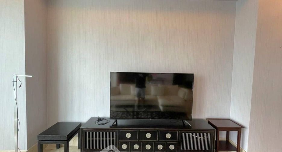 Condo en alquiler de 3 habitaciones en Sathon, Bangkok