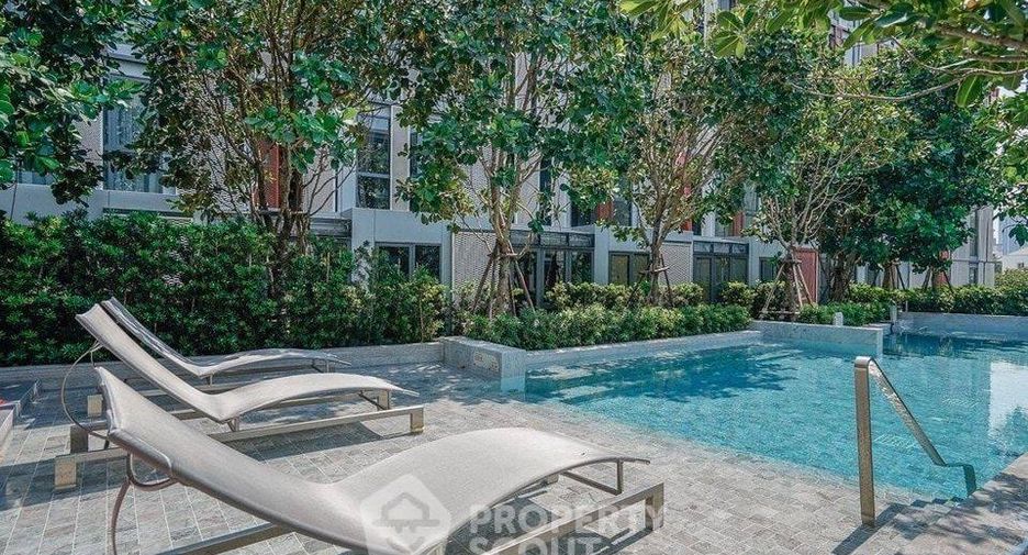 For rent 2 bedrooms condo in Watthana, Bangkok