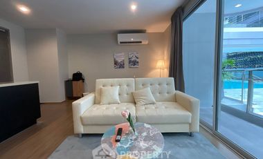 For rent 2 bedrooms condo in Watthana, Bangkok
