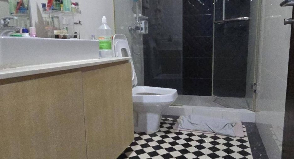 Condo en alquiler de 1 habitaciones en Watthana, Bangkok