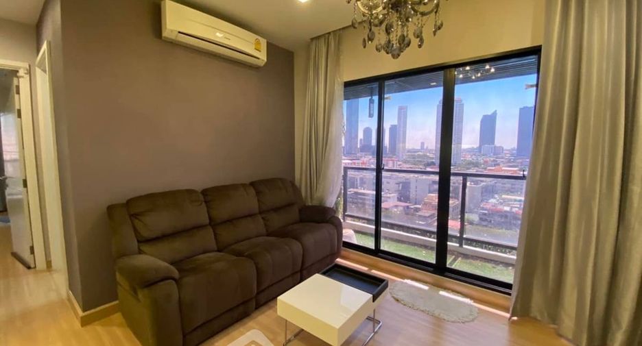 À louer 2 chambres condo à Khlong San, Bangkok