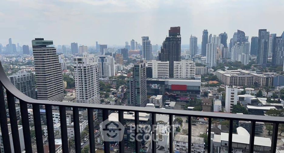 For rent 1 bed condo in Watthana, Bangkok
