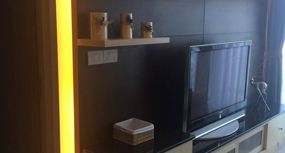 For rent 1 bed condo in Pathum Wan, Bangkok
