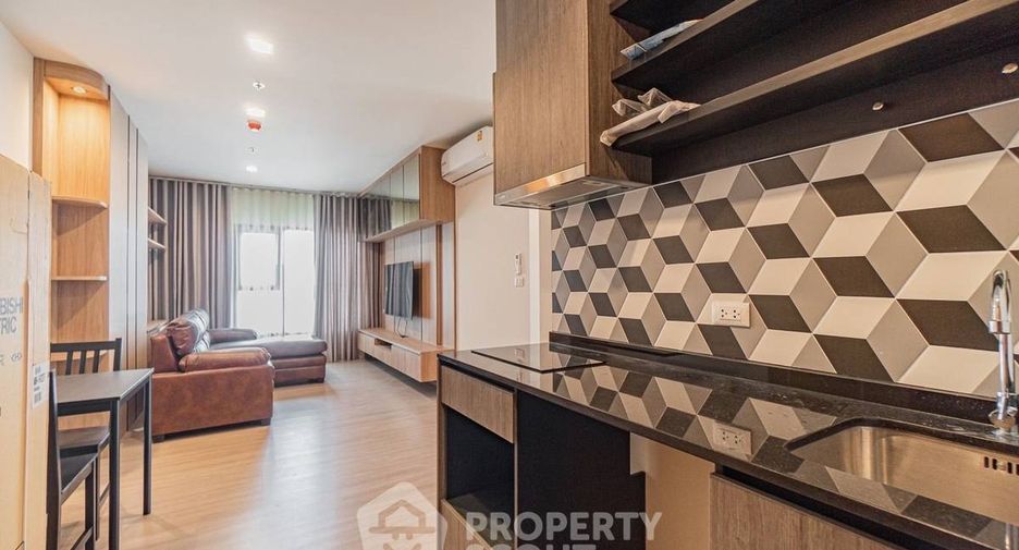 For rent 2 bedrooms condo in Watthana, Bangkok