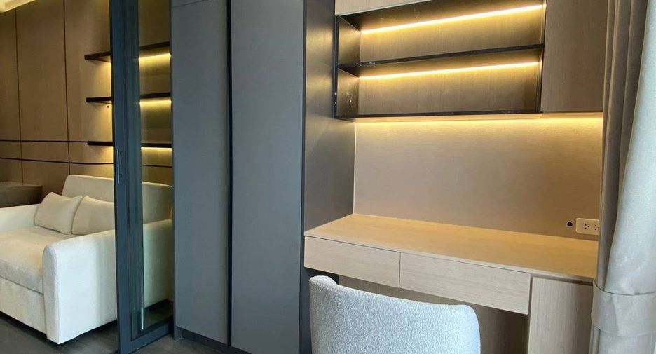 For rent 1 bed condo in Khlong Toei, Bangkok