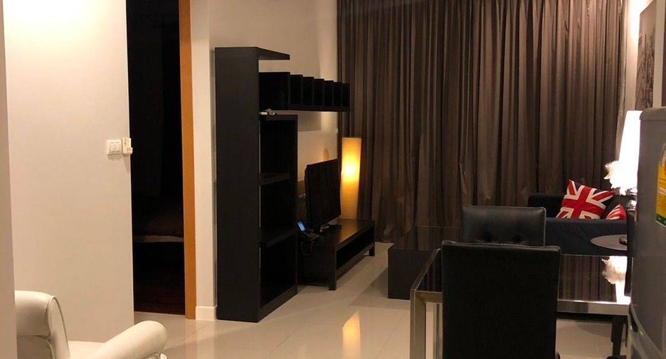 À louer 1 chambre condo à Watthana, Bangkok