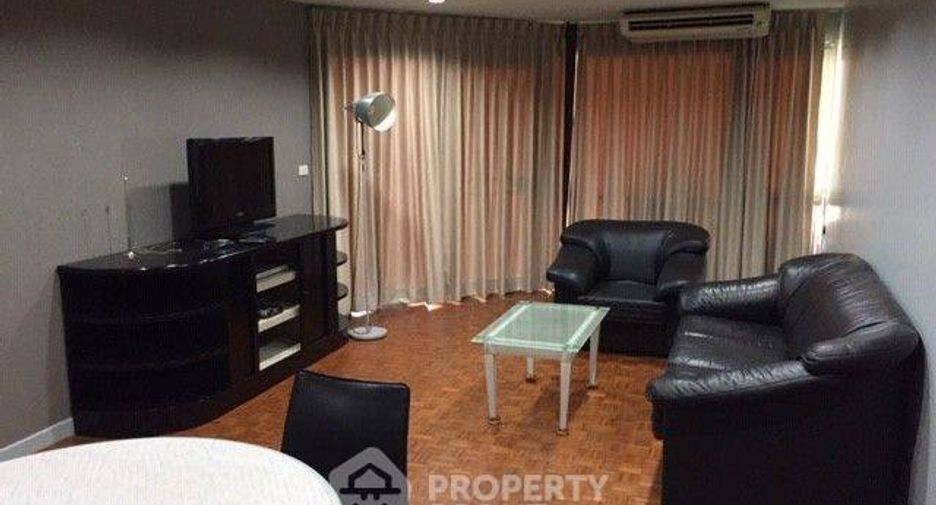 For rent 1 bed condo in Watthana, Bangkok