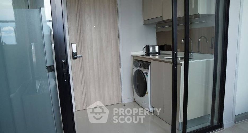 For rent 1 bed condo in Sathon, Bangkok