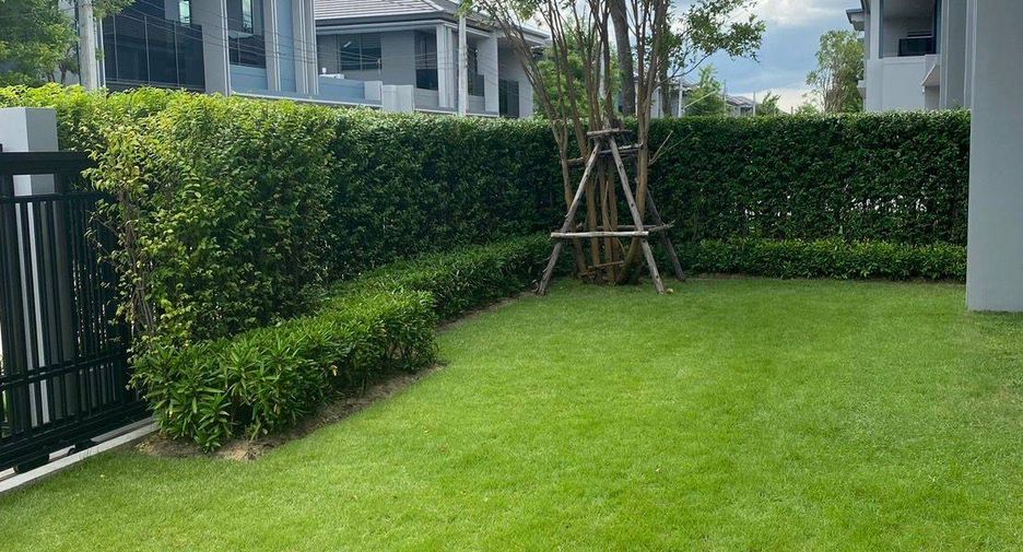ให้เช่า 4 ห้องนอน บ้านเดี่ยว ใน บางกะปิ, กรุงเทพฯ