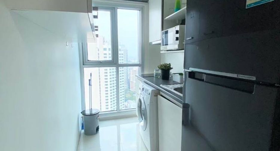 Wohnung zur Miete mit 2 Zimmer in Huai Khwang, Bangkok
