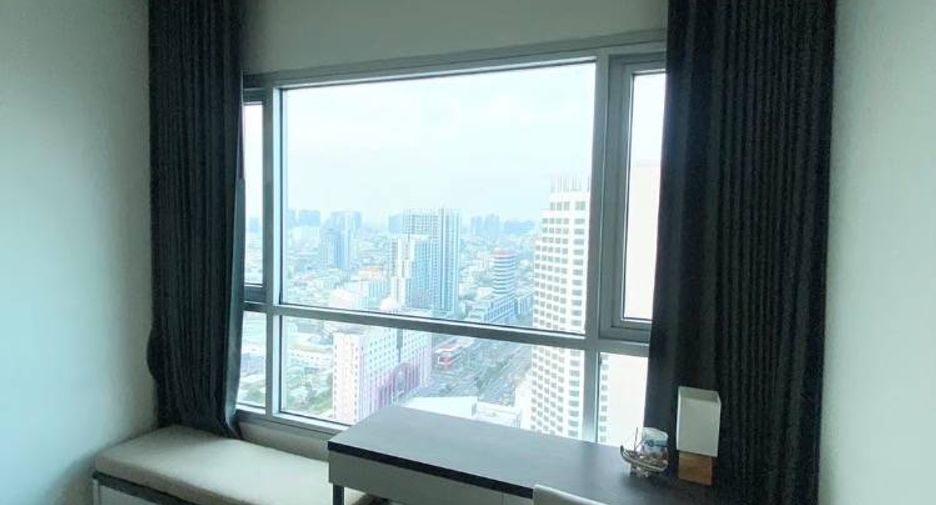 Wohnung zur Miete mit 2 Zimmer in Huai Khwang, Bangkok