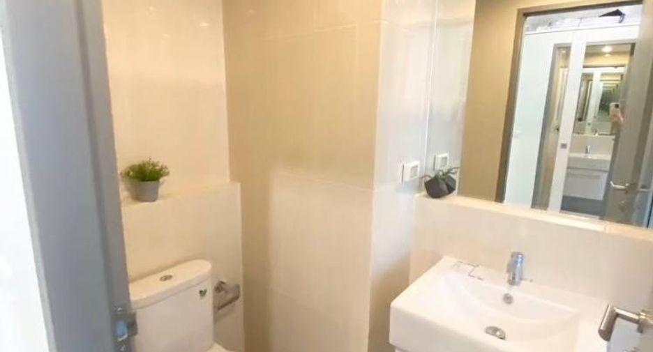 Wohnung zur Miete mit 2 Zimmer in Huai Khwang, Bangkok