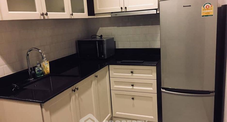 For rent 1 bed condo in Pathum Wan, Bangkok