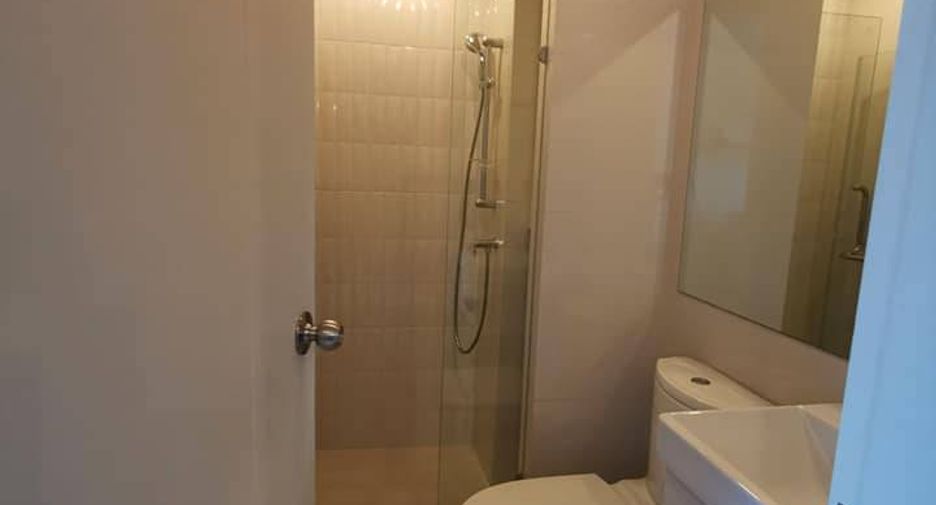 For rent 2 ベッドルーム condo in Watthana, Bangkok