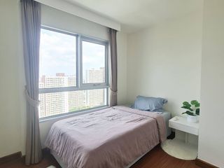 À louer 3 chambres condo à Huai Khwang, Bangkok