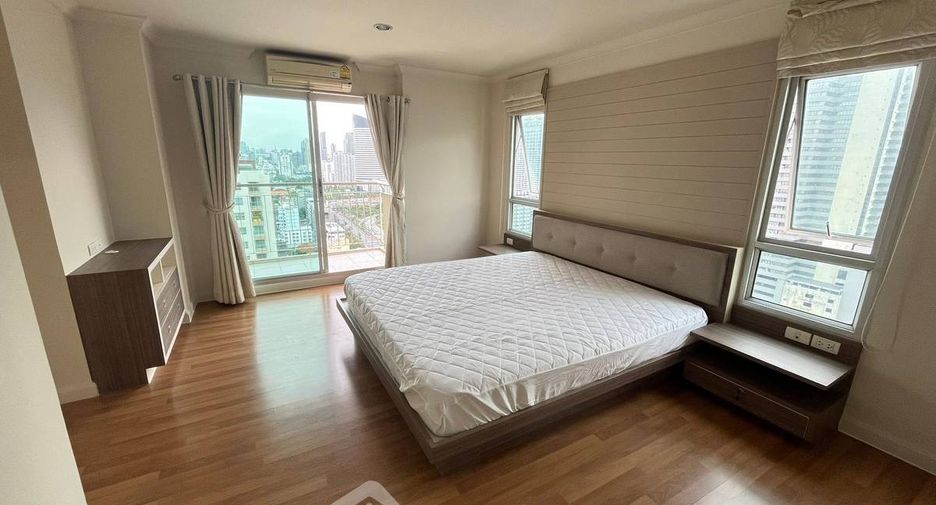 À louer 2 chambres condo à Huai Khwang, Bangkok
