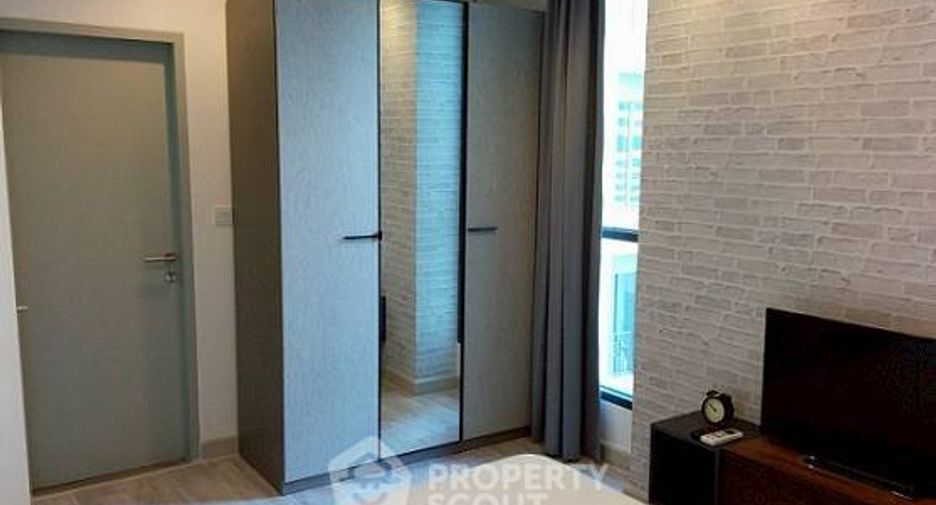 À louer 2 chambres condo à Huai Khwang, Bangkok