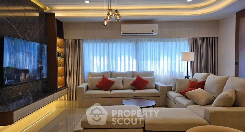 Haus zur Miete mit 4 Zimmer in Lat Krabang, Bangkok