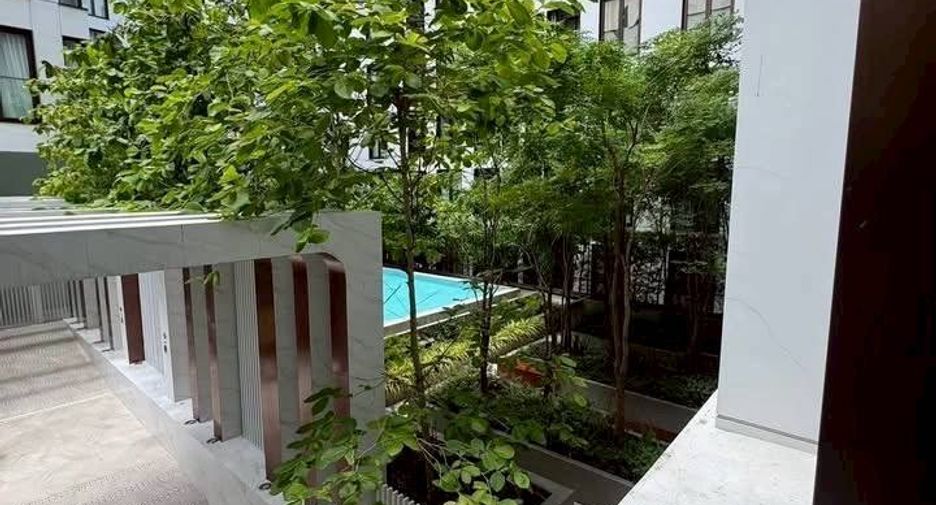 For rent 1 bed condo in Watthana, Bangkok