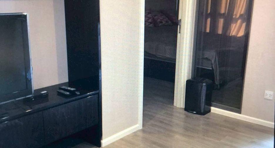 Condo en alquiler de 1 habitaciones en Khlong Toei, Bangkok