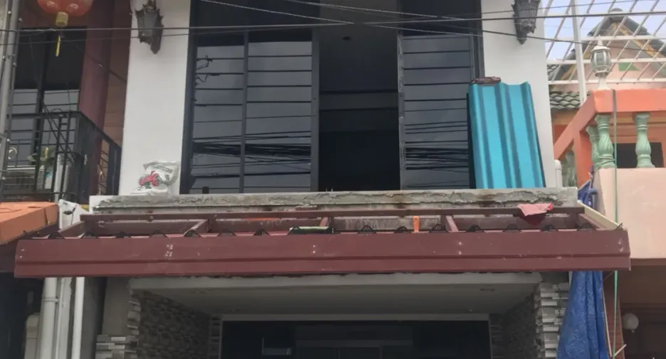 出售 3 卧室 联排别墅 在 Khlong Sam Wa, 曼谷