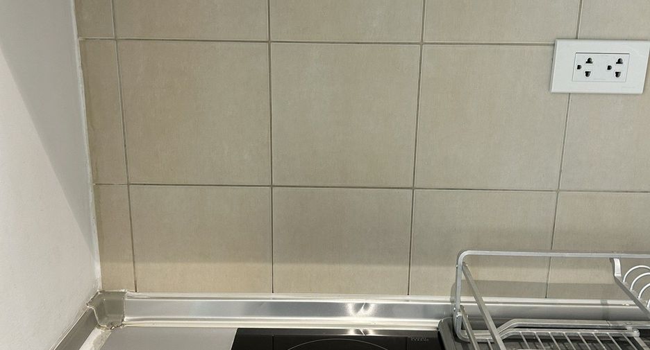 À vendre studio condo à Bang Na, Bangkok