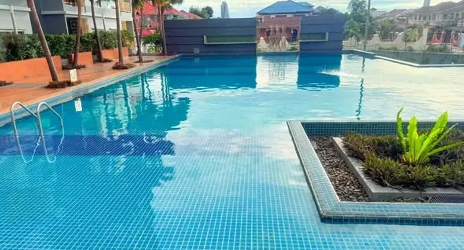 For sale 1 bed condo in Bang Lamung, Chonburi