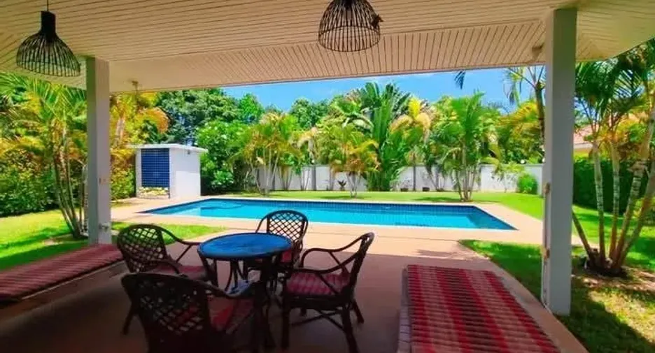 For sale 2 bedrooms house in Mueang Rayong, Rayong