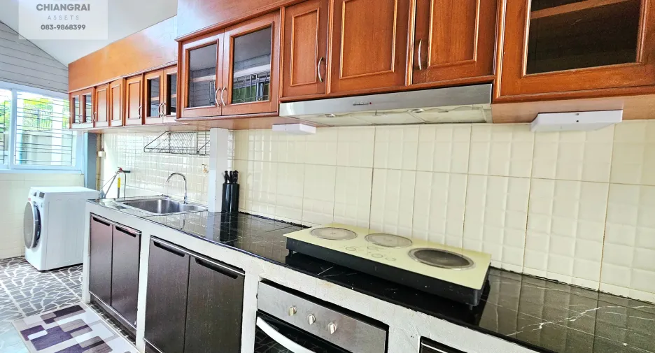 Casa en venta y en alquiler de 4 habitaciones en Mueang Chiang Rai, Chiang Rai