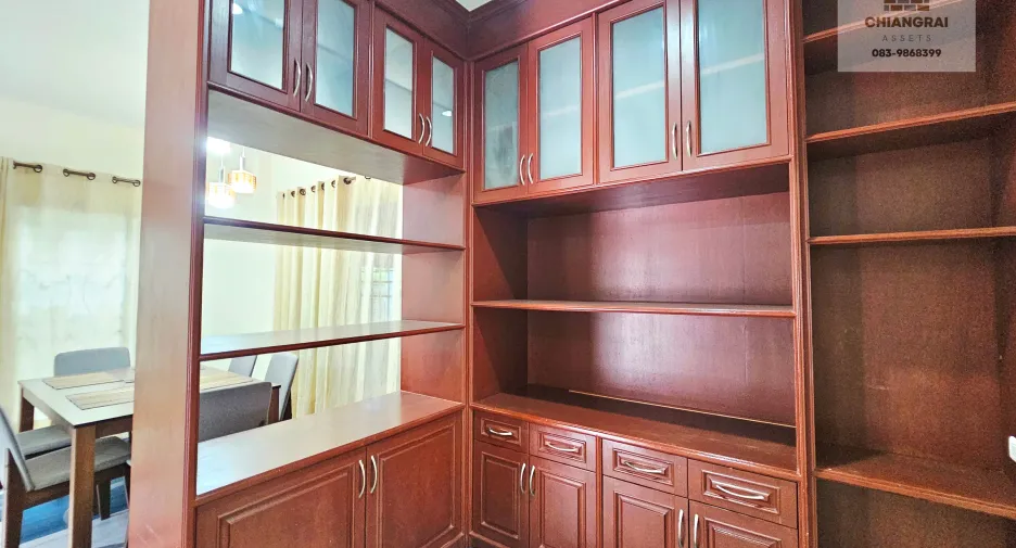 Casa en venta y en alquiler de 4 habitaciones en Mueang Chiang Rai, Chiang Rai