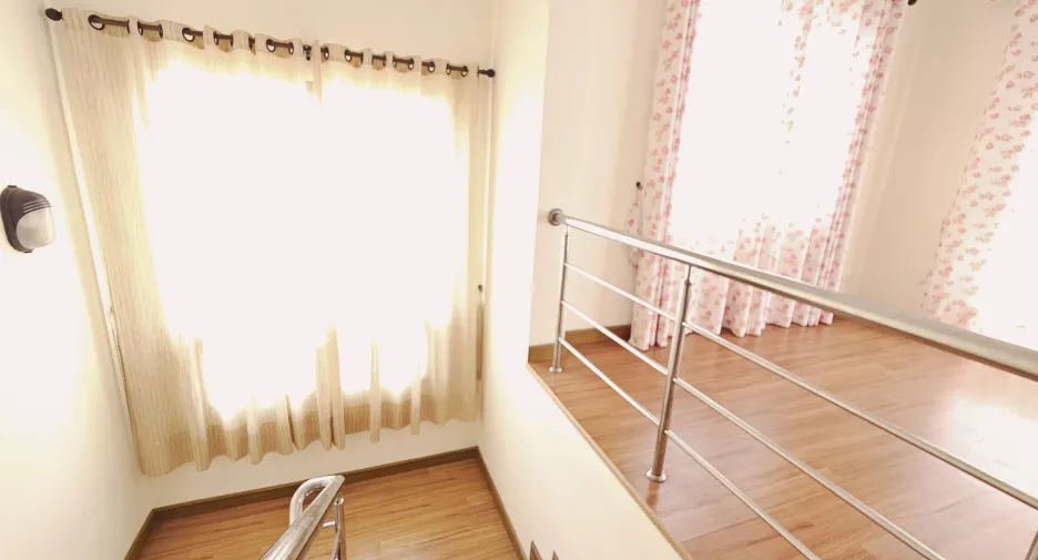 Casa en venta y en alquiler de 4 habitaciones en Mueang Chiang Rai, Chiang Rai