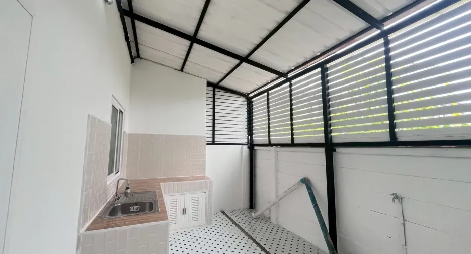 出售 3 卧室 独立屋 在 Sam Phran, Nakhon Pathom