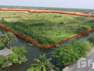 Grundstück zum Kauf in Ban Phaeo, Samut Sakhon