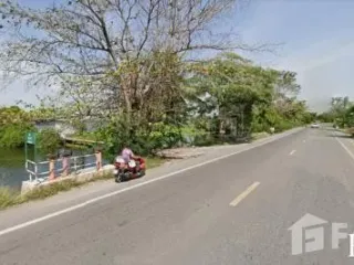 Grundstück zum Kauf in Ban Phaeo, Samut Sakhon