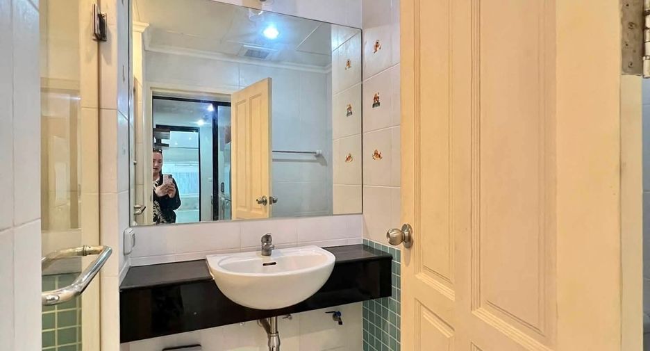 Wohnung zur Miete mit 2 Zimmer in Bang Kho Laem, Bangkok