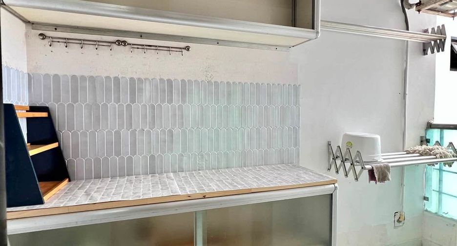Wohnung zur Miete mit 2 Zimmer in Bang Kho Laem, Bangkok