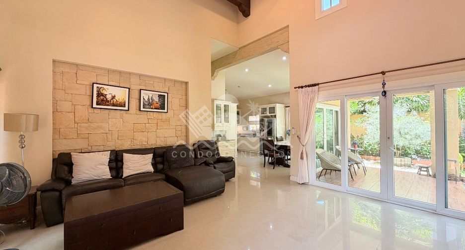 For rent 3 bedrooms house in Bang Lamung, Chonburi