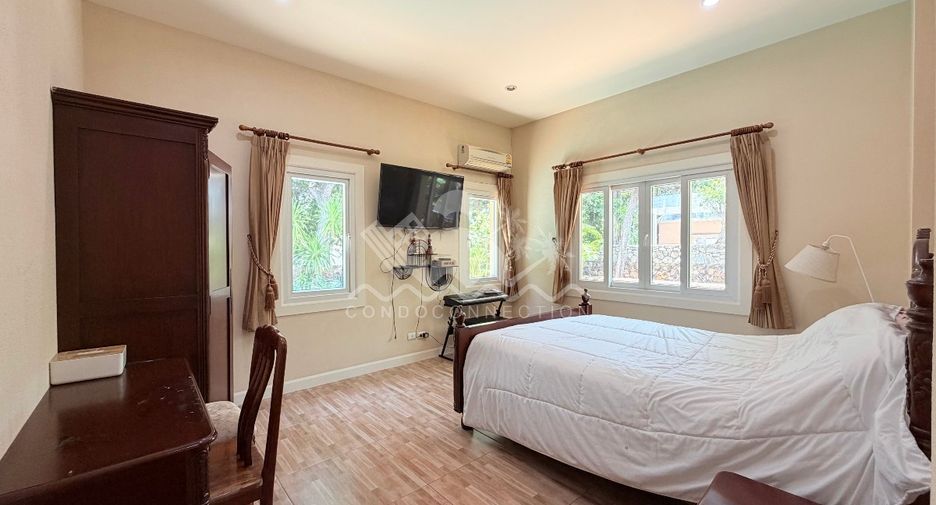 For rent 3 bedrooms house in Bang Lamung, Chonburi