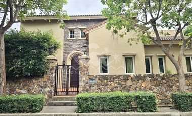 For rent 3 bedrooms house in Bang Lamung, Chonburi