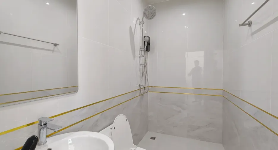 For sale 5 ベッドルーム house in Bang Lamung, Chonburi