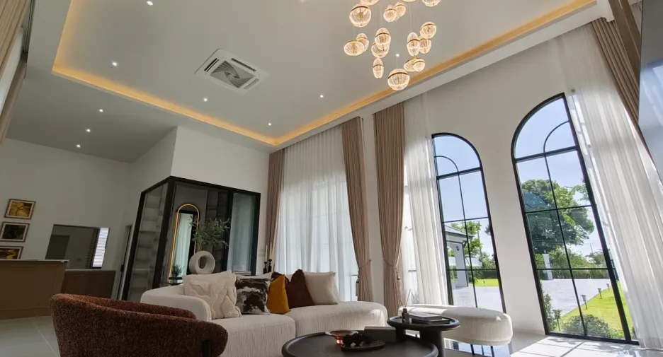 For sale 5 ベッドルーム house in Bang Lamung, Chonburi