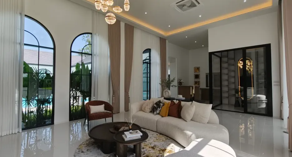 For sale 5 ベッドルーム house in Bang Lamung, Chonburi