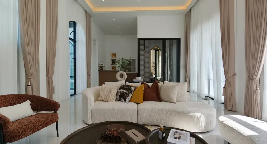 For sale 5 ベッドルーム house in Bang Lamung, Chonburi