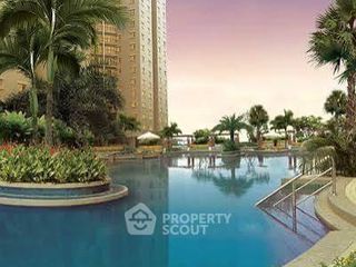 For sale 2 bedrooms condo in Yan Nawa, Bangkok