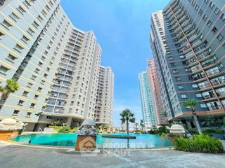 For sale 2 bedrooms condo in Yan Nawa, Bangkok