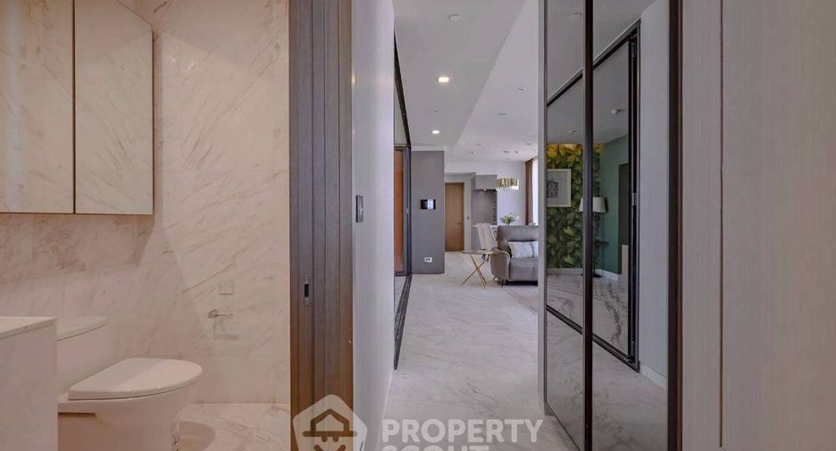 Condo en alquiler y en venta de 2 habitaciones en Watthana, Bangkok